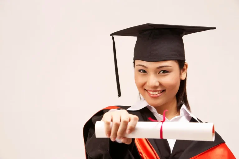 Core Components in BSB80120 Graduate Diploma of Management